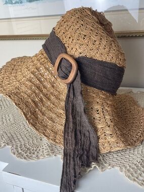 Walleroo Hat Co Natural Beige Straw Hat - EMMA